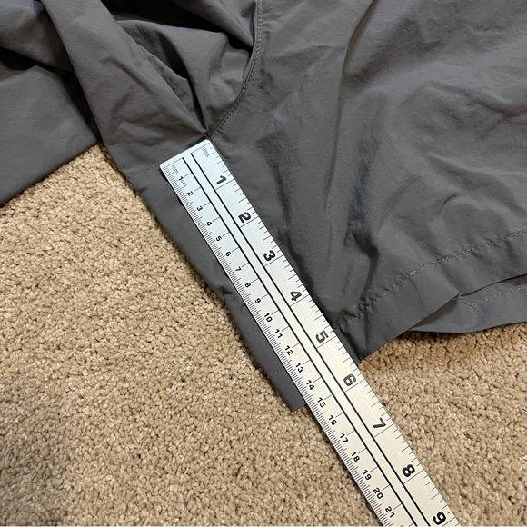 Men’s XL Columbia Swimming Trunks - Picture 6 of 10